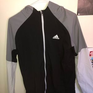 Adidas athletic windbreaker boys XL